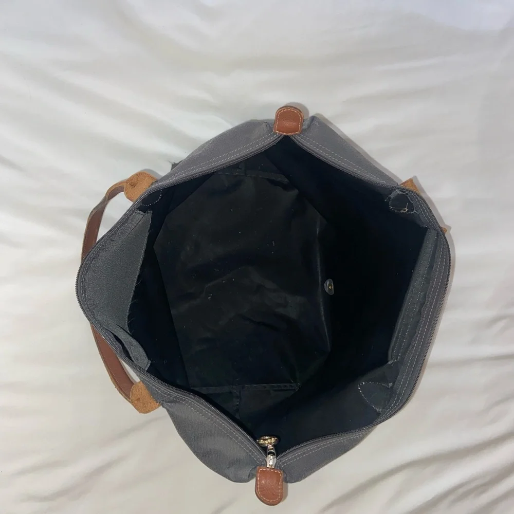 Longchamp Le Pliage Tote - Picture 6 of 6